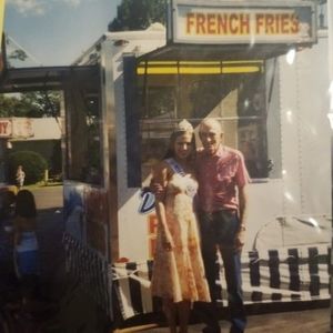 Meet your Posher, Caleigh